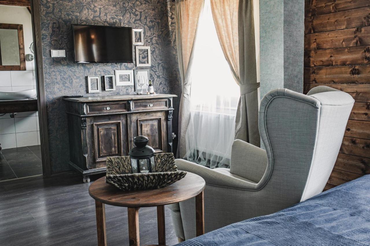 Adamuv Dvur Гостьовий будинок 3*